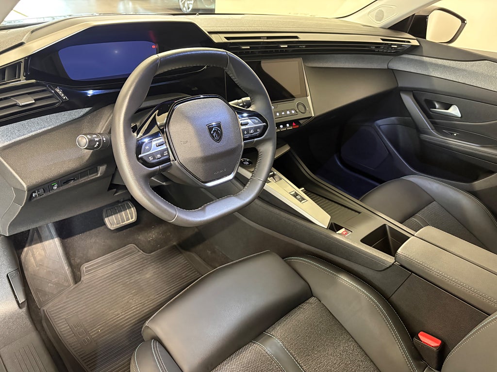 Peugeot 308 sw Hybrid 145 1.2 PureTech 145e-DSC Euro 6 SoV Hjul thumbnail