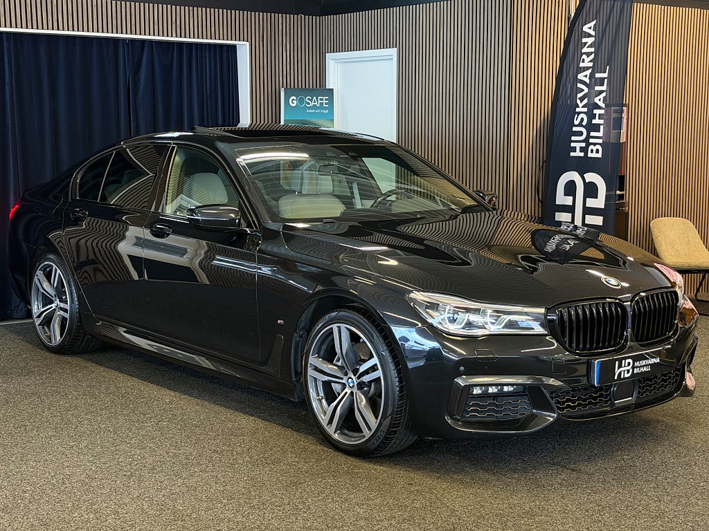 BMW 740 e Steptronic M Sport Carbon Core Luftfjädring MOMS