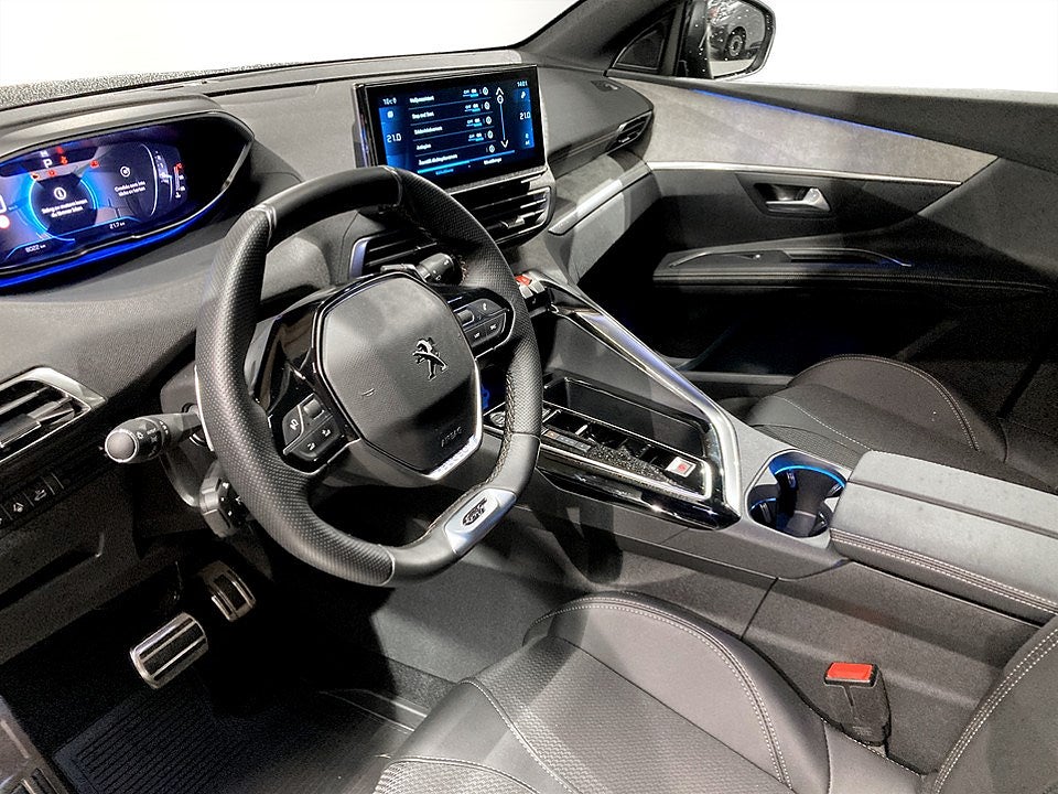 Bild på Peugeot 5008 GT 1.2 PT 130hk Aut - 7-SITS,B-KAMERA, CARPLAY