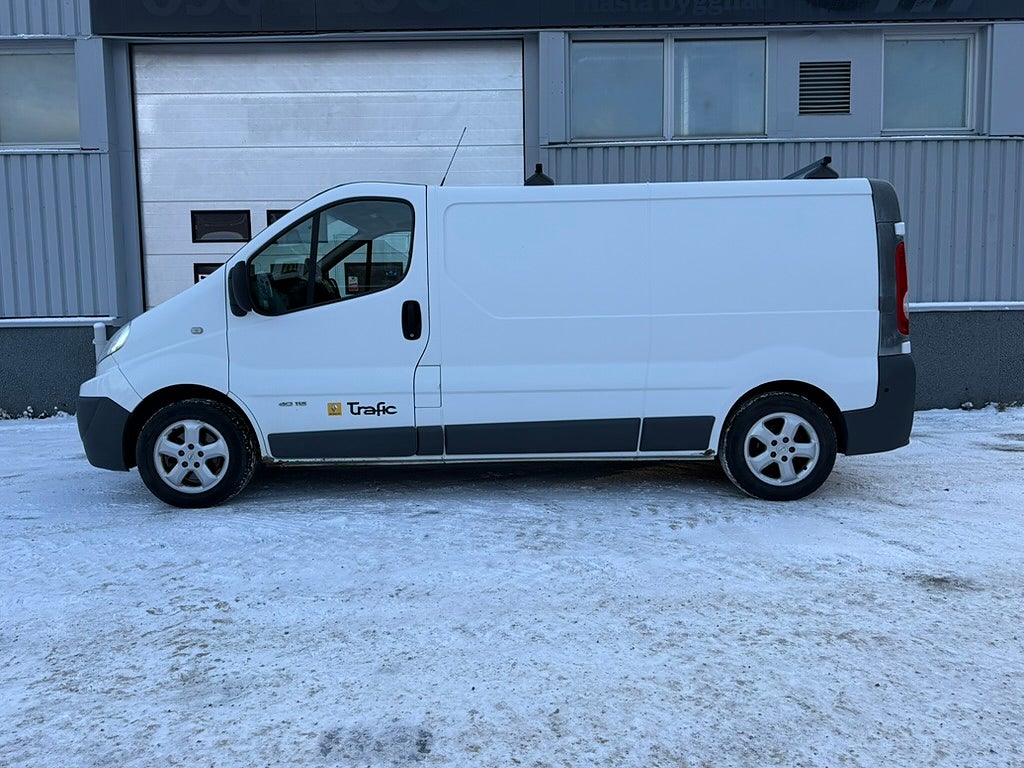 Renault trafic 2.9t 2.0 dCi Värmare