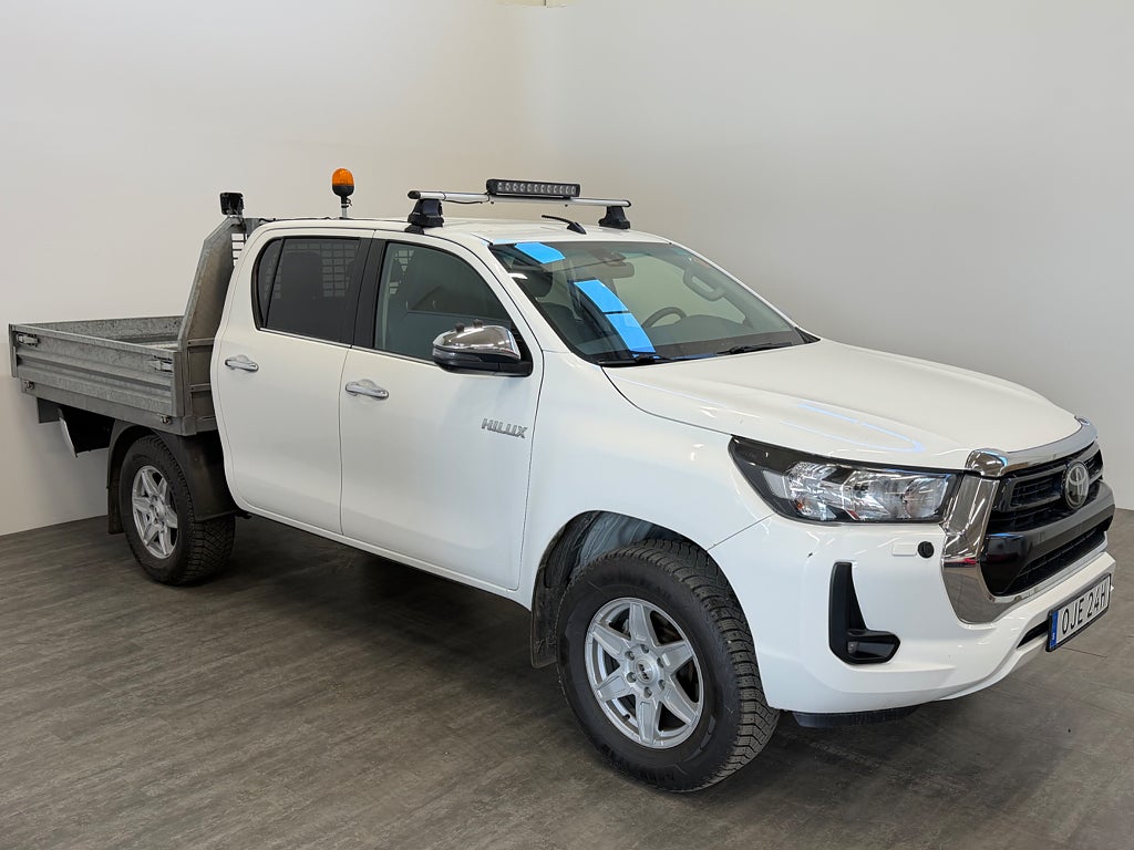 Toyota Hilux Dubbelhytt 2.4 AWD Hero D-värm Webasto Arbetsflak