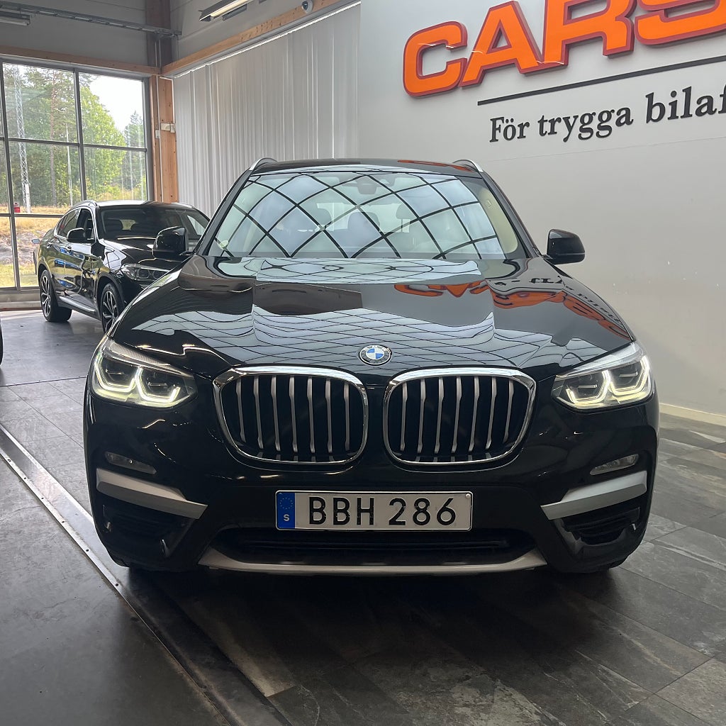 BMW X3 xDrive20i Aut 184HK Apple Carplay Navi Dragkrok