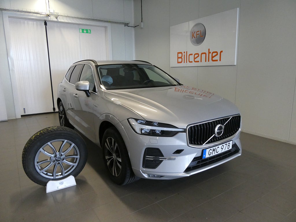 Volvo XC60 B4 Momentum Värmare-Drag-Kamera-Navi-Carplay-SoV