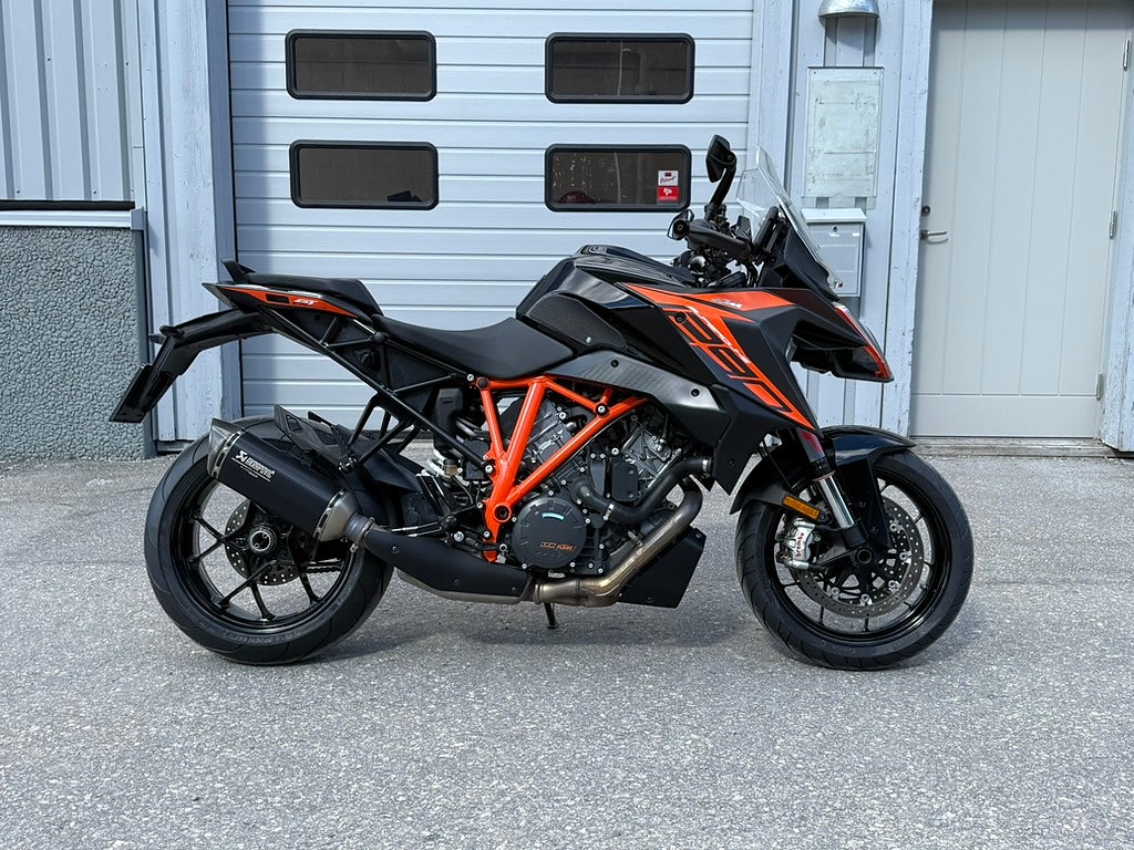 KTM 1290 Superduke GT Akrapovic, Väskor 