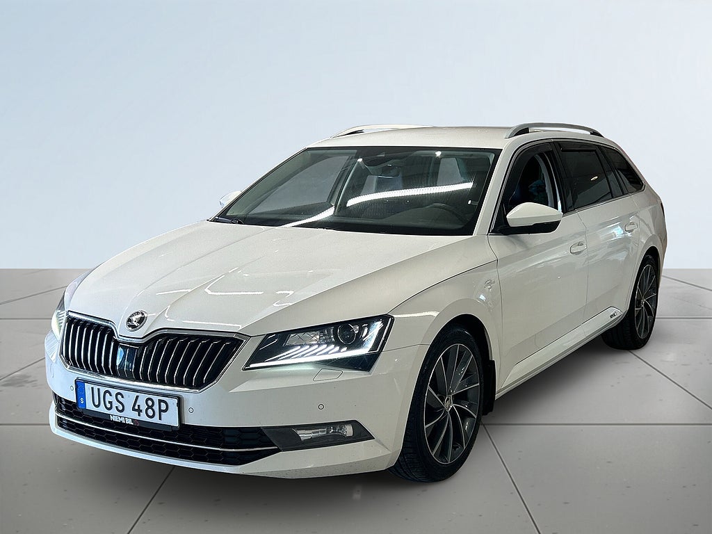 Skoda Superb 4x4 Business Edt L&K Drag Mvärm Kamera Canton-ljud S&V