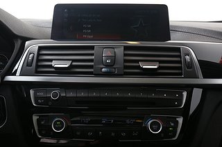 Kombi BMW 330 19 av 21