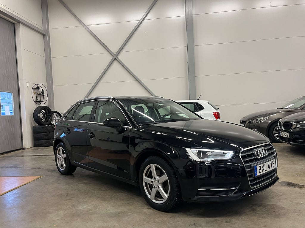 Audi A3 Sportback 1.2 TFSI Attraction 1 Ägare 110hk