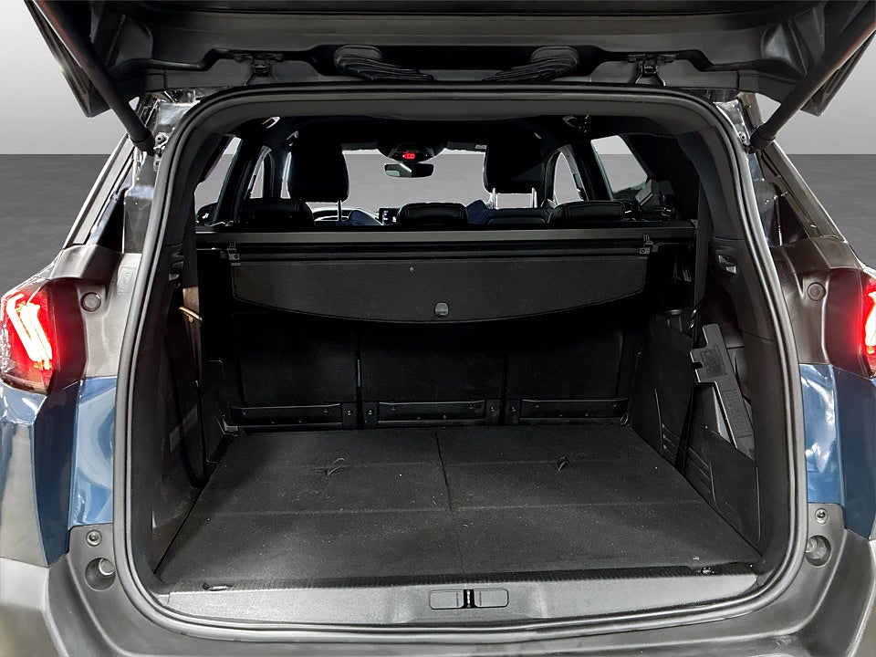 Bild på Peugeot 5008 GT 1.2 PT 130hk Aut 7-SITS B-KAMERA CARPLAY