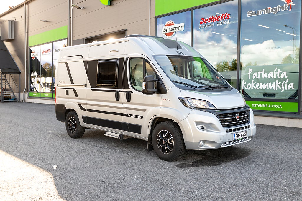 Adria Twin 540 **TRUMA GAS/EL, SOLPANEL**