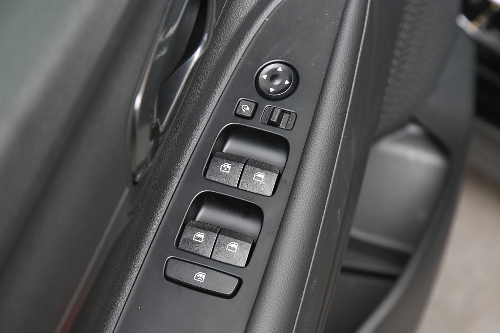 Hyundai i20 1.0 T-GDI MHEV DCT N-Line 100HK | Moms 2025