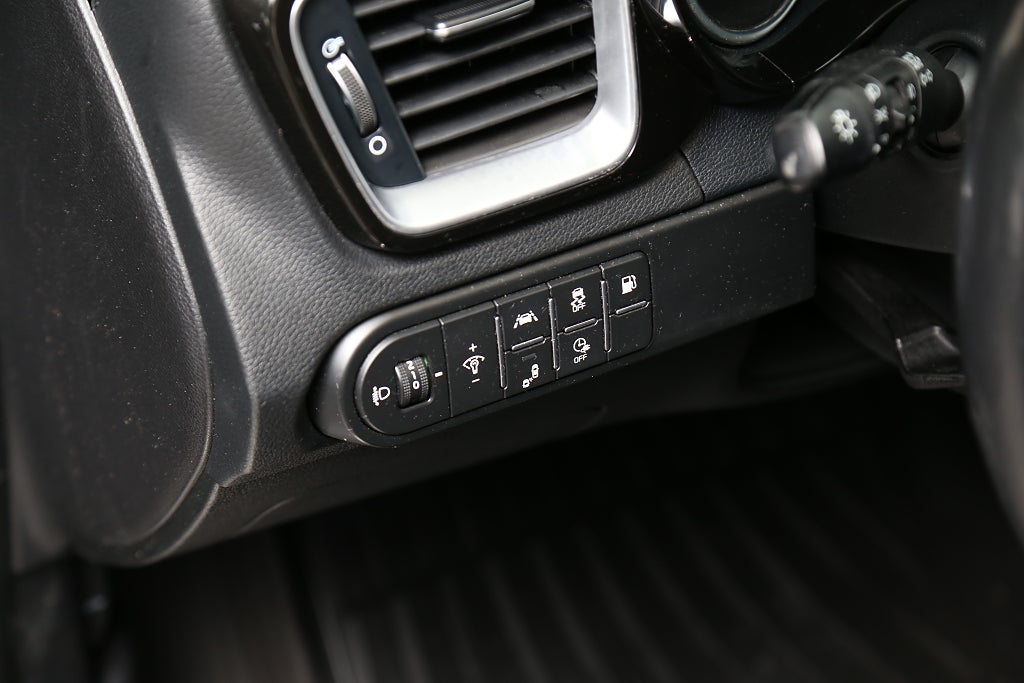 Kia Ceed Plug-in Hybrid 141hk Advance Plus Aut Drag 2020