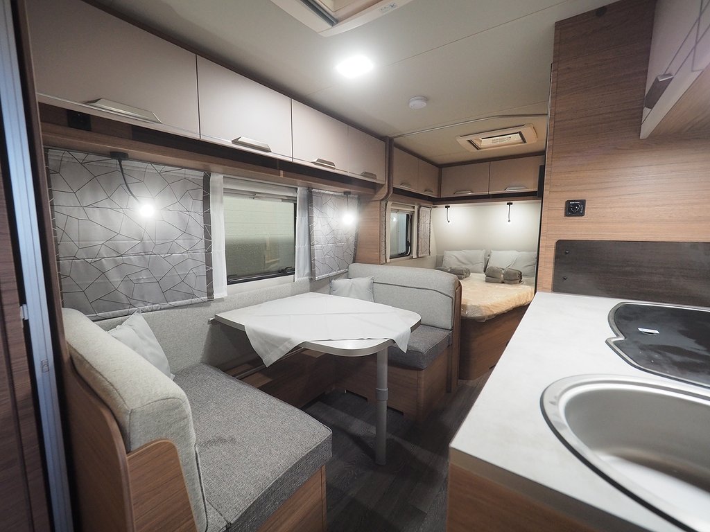 Knaus Sport 540 FDK Design-Paket I Golvvärme I 3,99% Ränta 2024
