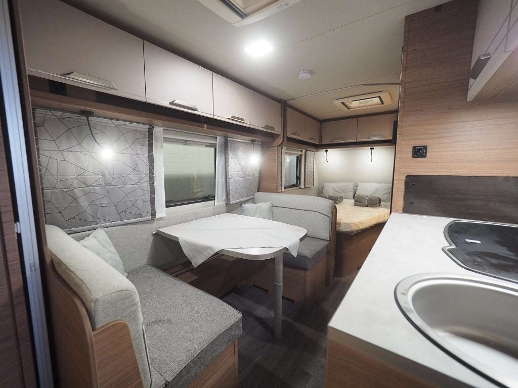 Knaus Sport 540 FDK Design-Paket I Golvvärme