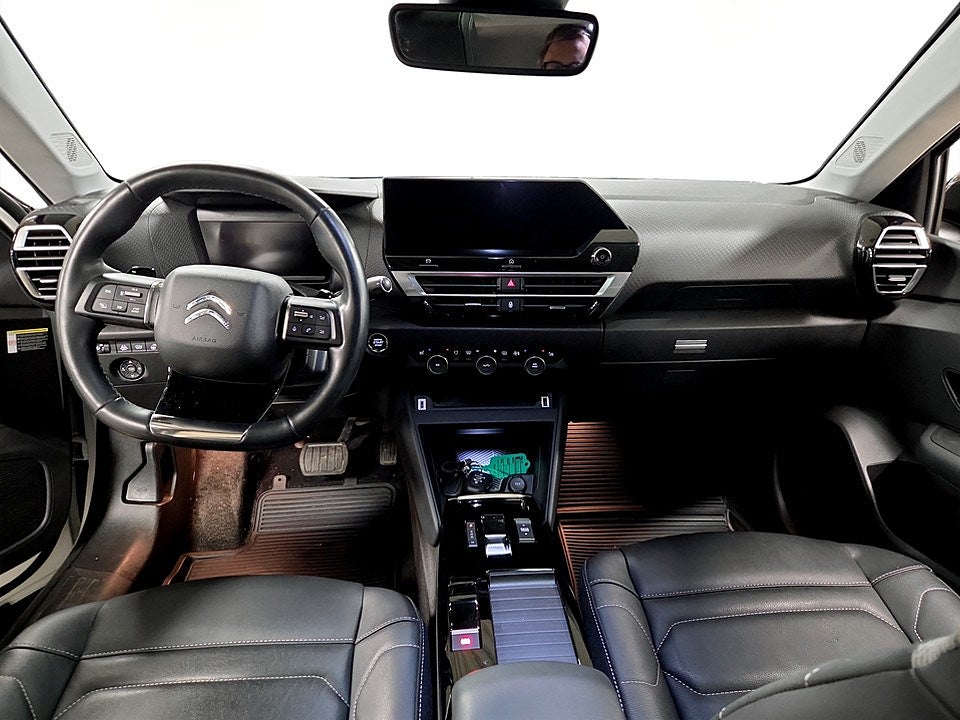 Bild på Citroën C4 Shine Exclusive 1.2 PT 130hk Aut - B-KAMERA, ELSTOL