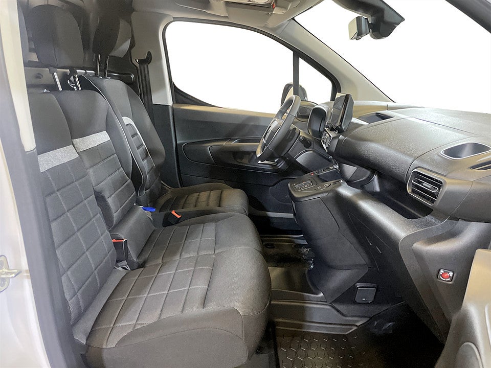 Bild på Citroën Berlingo Business BlueHDi 130hk Automat L2