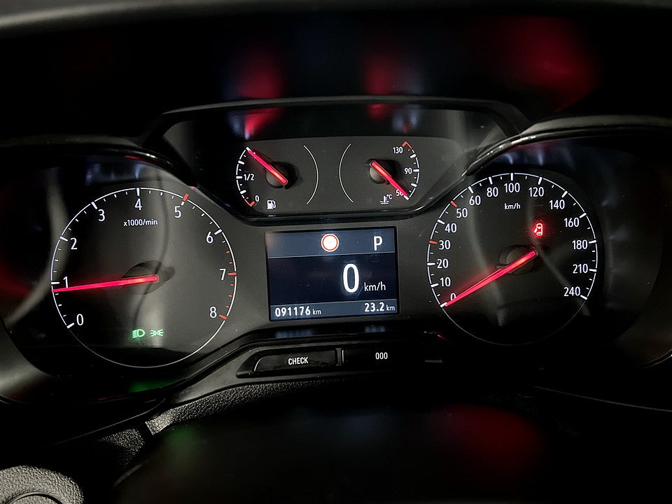 Bild på Opel Combo Business 1.5 BHDi 130hk Aut L2 DRAG B-KAMERA WEBASTO