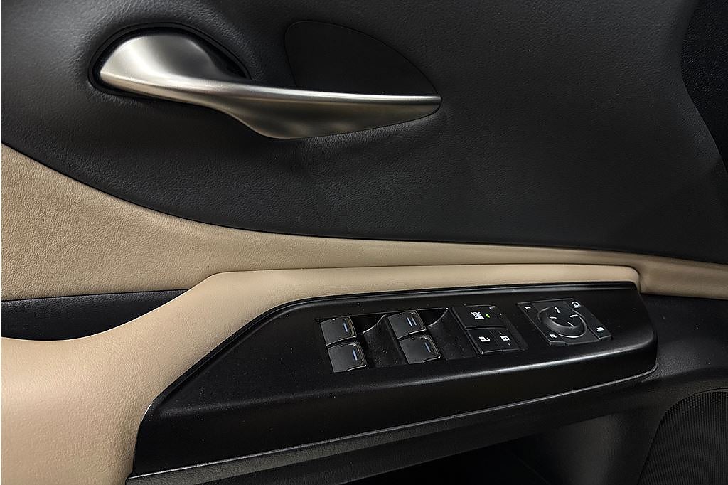 Lexus ES ES300h Limited Edition, Läder, FR 2,95%, kamera, Navi