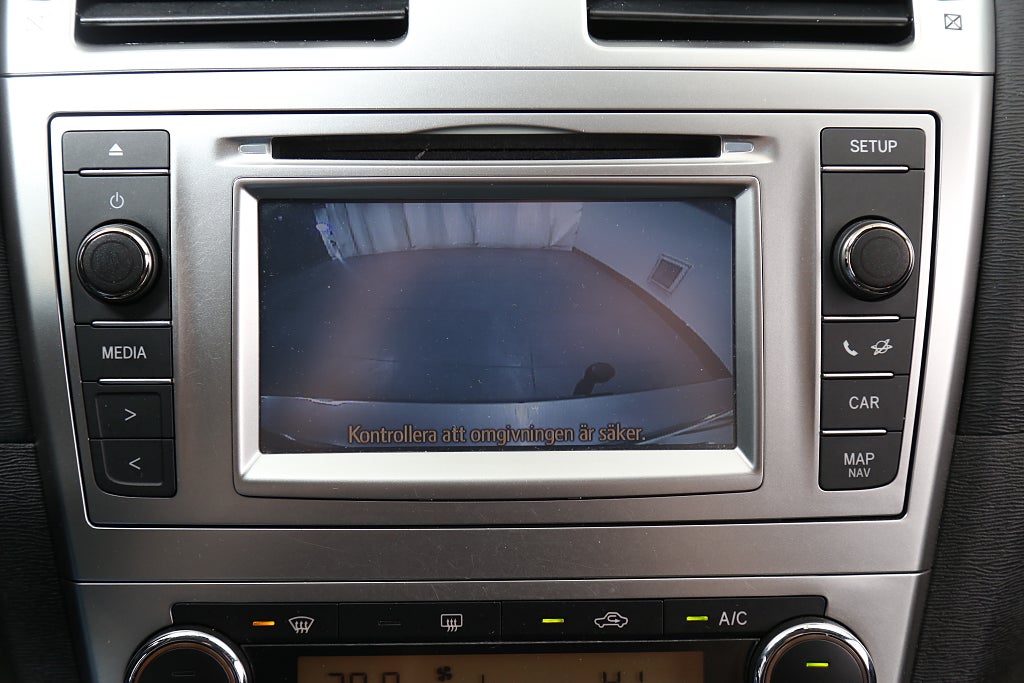 Toyota Avensis 1,8 147hk Edition 50 Kombi Navi Motorv Dragkrok 2015