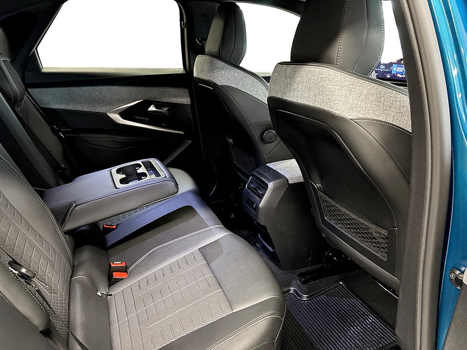 Bild på Peugeot 3008 GT Hybrid 145hk Aut B-KAMERA CARPLAY