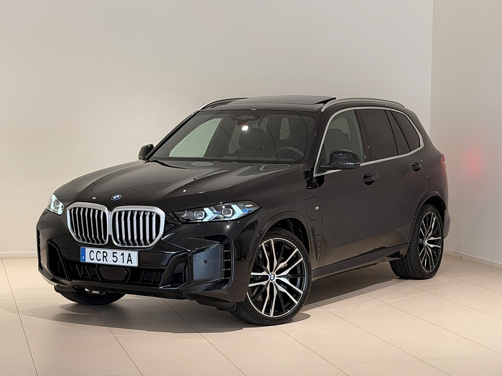 BMW X5 xDrive 50e, M-Sport-Business Ed, Panorama, Komfortstol