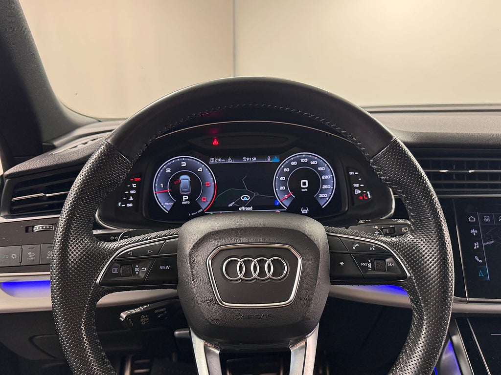 Audi Q8 2019 - miniatyr 12