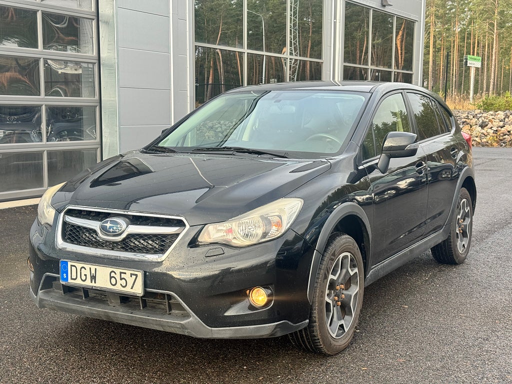 Subaru XV 2.0 4WD VINTERHJUL DUBB LEDRAMP NYSERVAD NYA BROMSAR