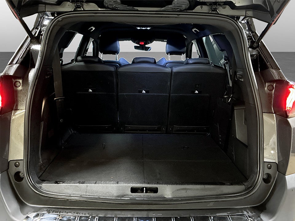 Bild på Peugeot 5008 GT 1.2 PT 130hk Aut 7-SITS B-KAMERA CARPLAY