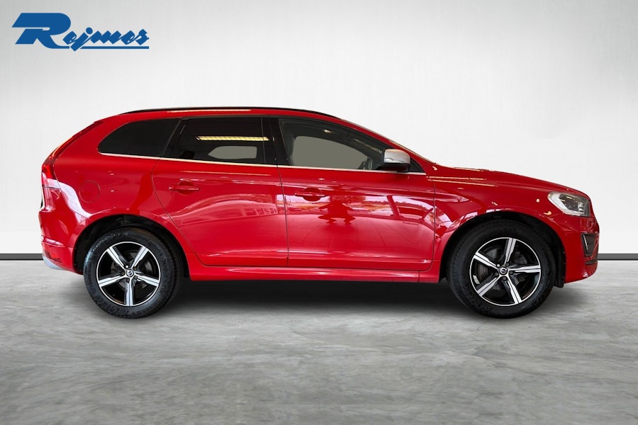 Volvo XC60 D4 AWD Classic R-Design 2017, bild 4/47