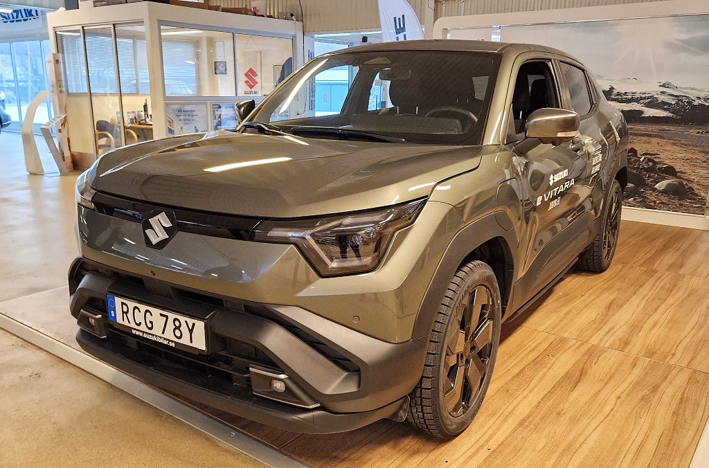 Suzuki e-Vitara Inclusive 61 kWh 4x4