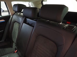 Kombi Volkswagen Passat 16 av 21