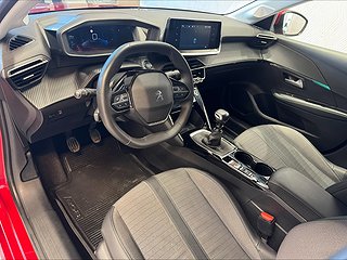 Peugeot 208 1.2 PureTech Allure Mvärmare/B-kamera/Kamrembytt