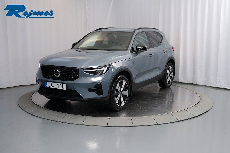 Volvo XC40 Recharge T4 Plus Dark