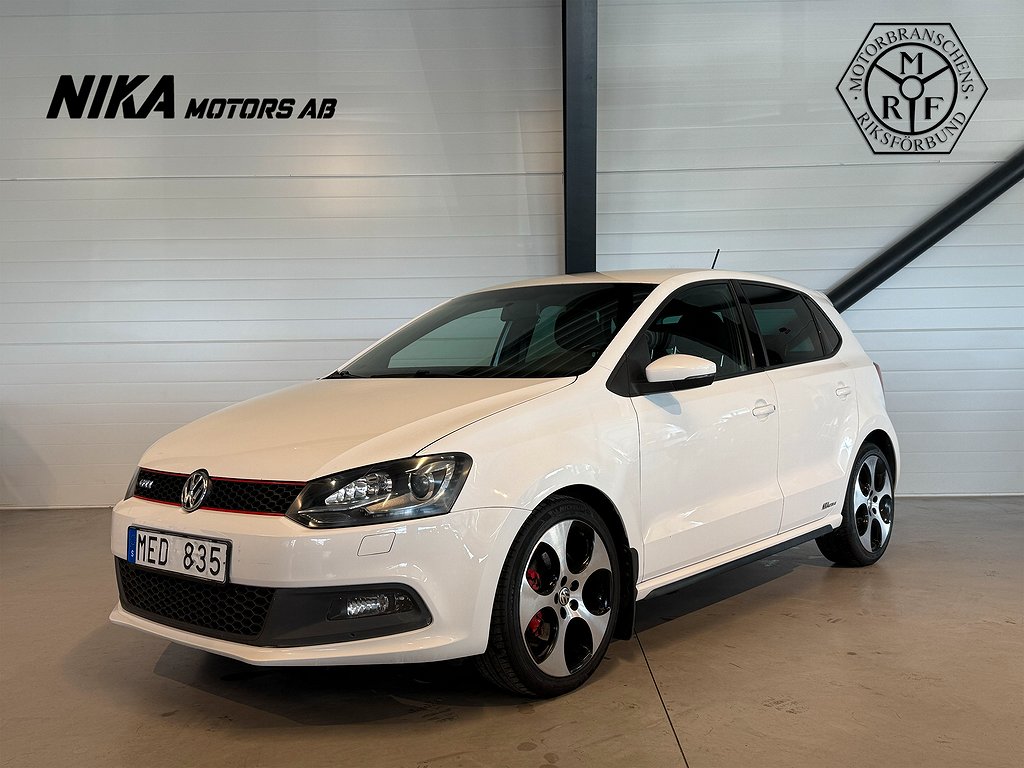 Volkswagen Polo 5-dörrars GTI | PDC | Paddlar | Farthållare | 