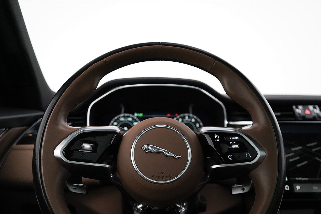 Jaguar F-Pace P400e PHEV Automatic, 404hp, 2021