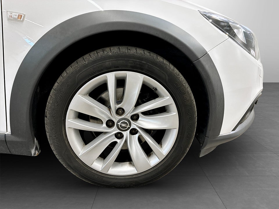 Bild på Opel Insignia Country Tourer 2.0 CDTI 170hk Aut 4WD PANO B-KAMERA
