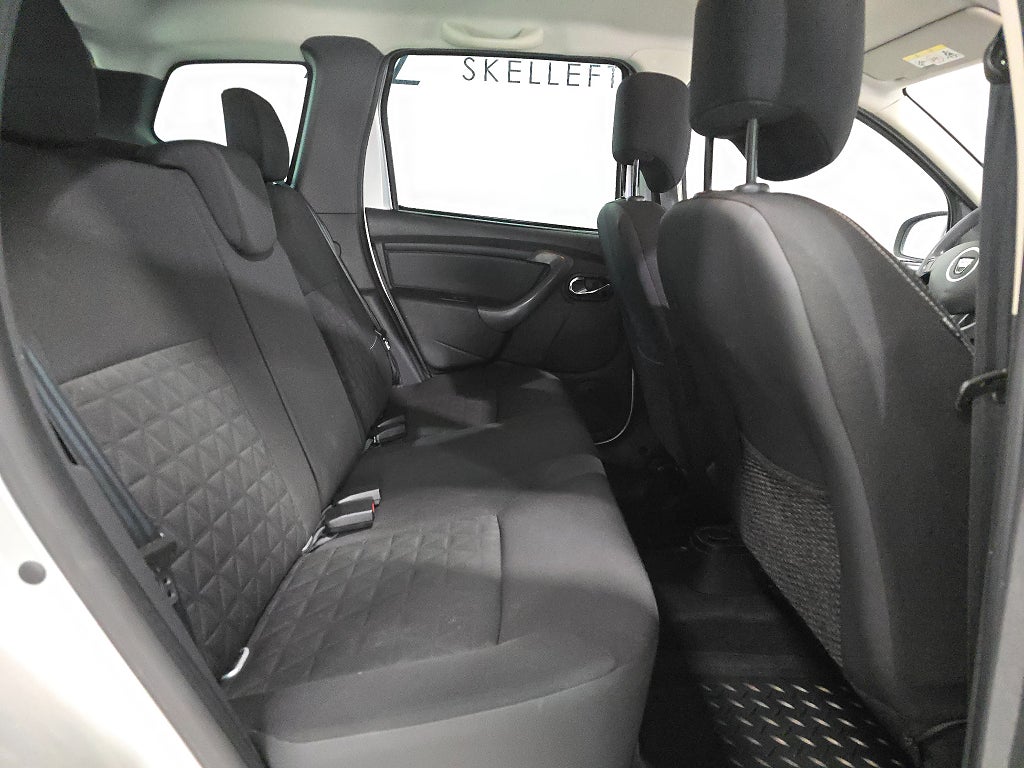 Dacia Duster 1.5 dCi 4x4 | Drag, V-Hjul, M-värm, X-ljus