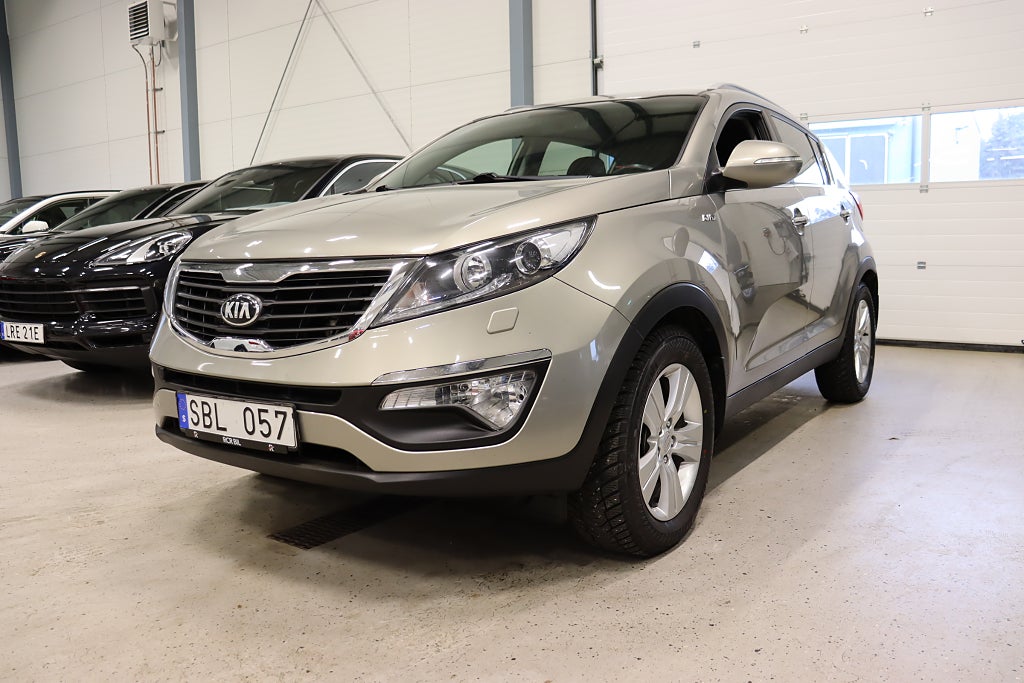 Kia Sportage 2.0 CRDi AWD EX Drag M-Värm P-Sensorer 184hk