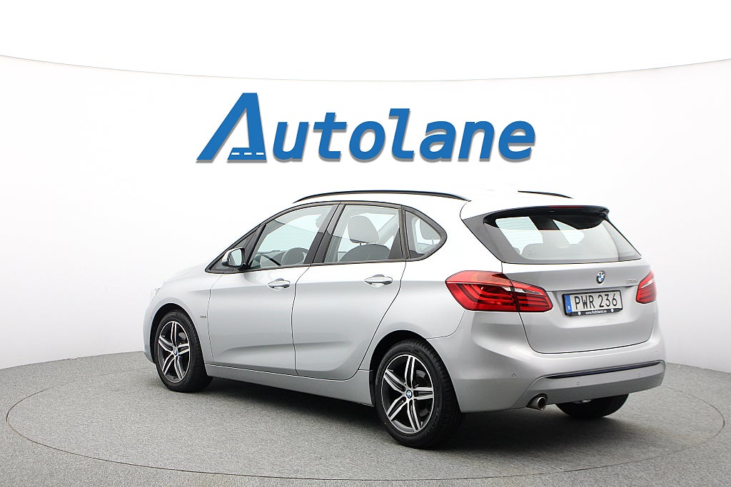 BMW 218d Active Tourer SportLine, GPS, Automat, Rattvärme 150hk