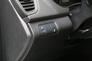 Halvkombi Hyundai i20 12 av 23