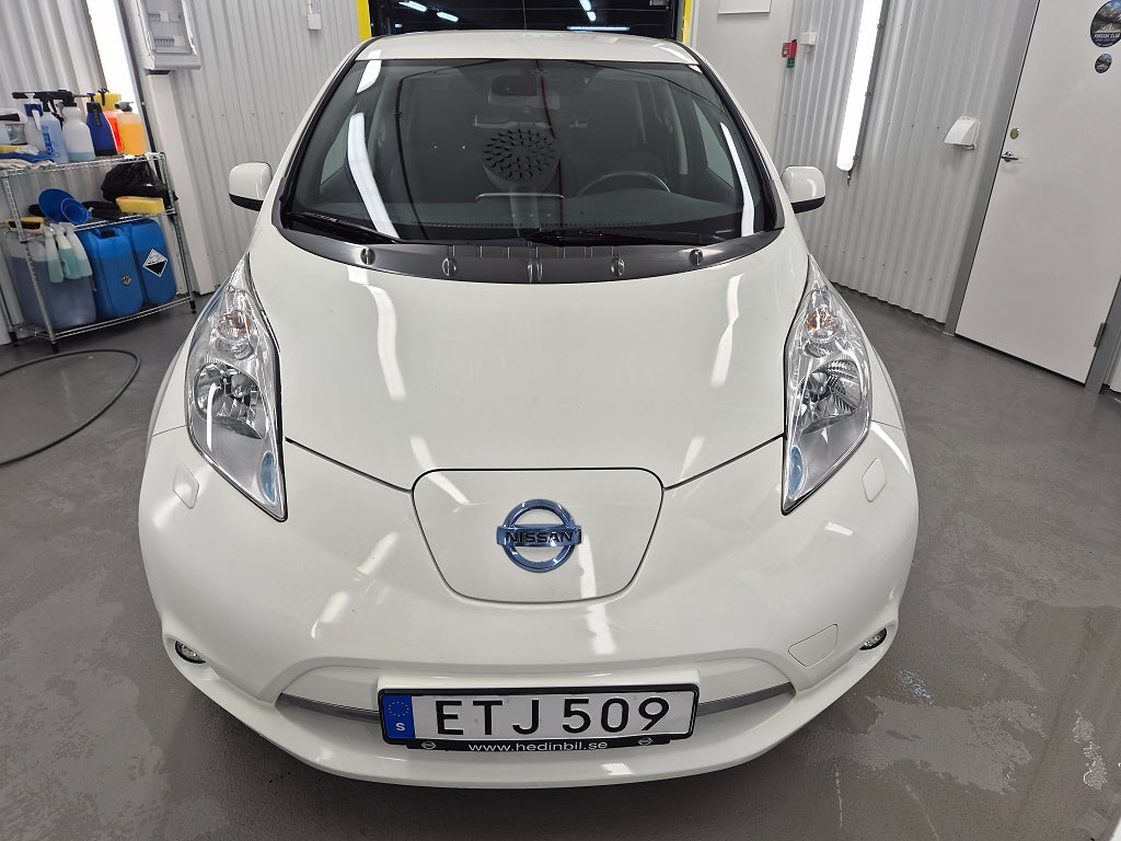 Nissan Leaf 30 kWh 7800 mil 