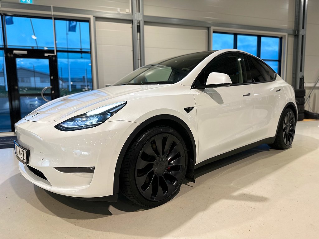 Tesla Model Y Performance AWD 534hk *Räntekampanj 5,95%*