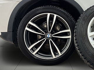 BMW X3 xDrive20d Steptronic S&V-hjul/Drag/M&K-värm/Pano/HiFi – bild 14