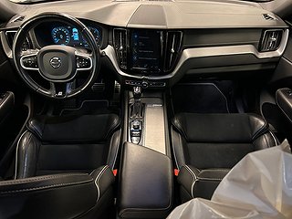 Volvo XC60 D4 AWD R-Design  S&V-däck/Drag/kamera/D-värm/