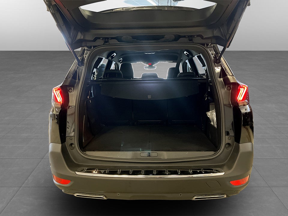 Bild på Peugeot 5008 GT 1.2 PT 130hk Aut 7-SITS B-KAMERA 