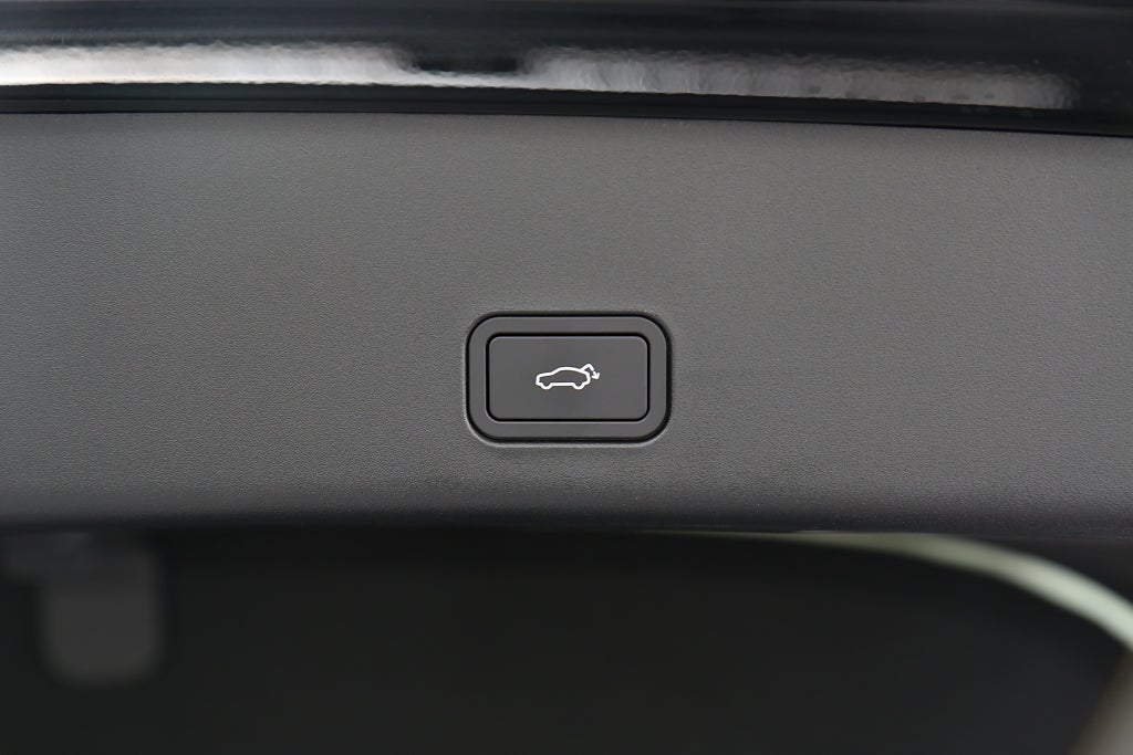 Zeekr 001 Performance AWD 544HK 100kWh 2025