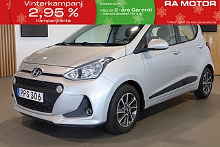 Halvkombi Hyundai i10 1 av 19