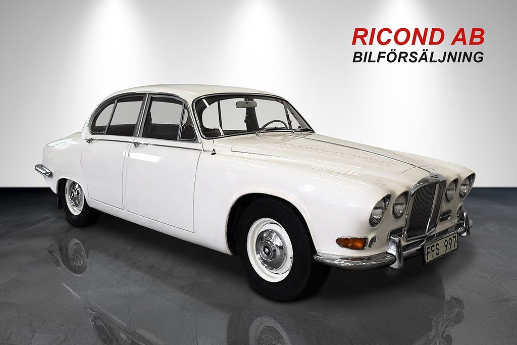 Jaguar 420 4.2 XK SALOON SVENSKSÅLD LÅGMIL FIN BIL