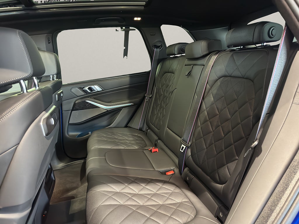 BMW X5 M60i xDrive M Sport Harman Kardon Panorma Drag - bild 9
