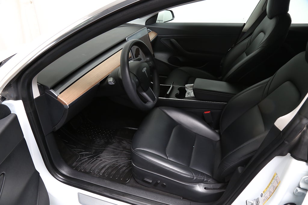 Tesla Model 3 Standard Range Plus Panorama 360° Drag 2020
