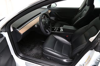 Sedan Tesla Model 3 11 av 24
